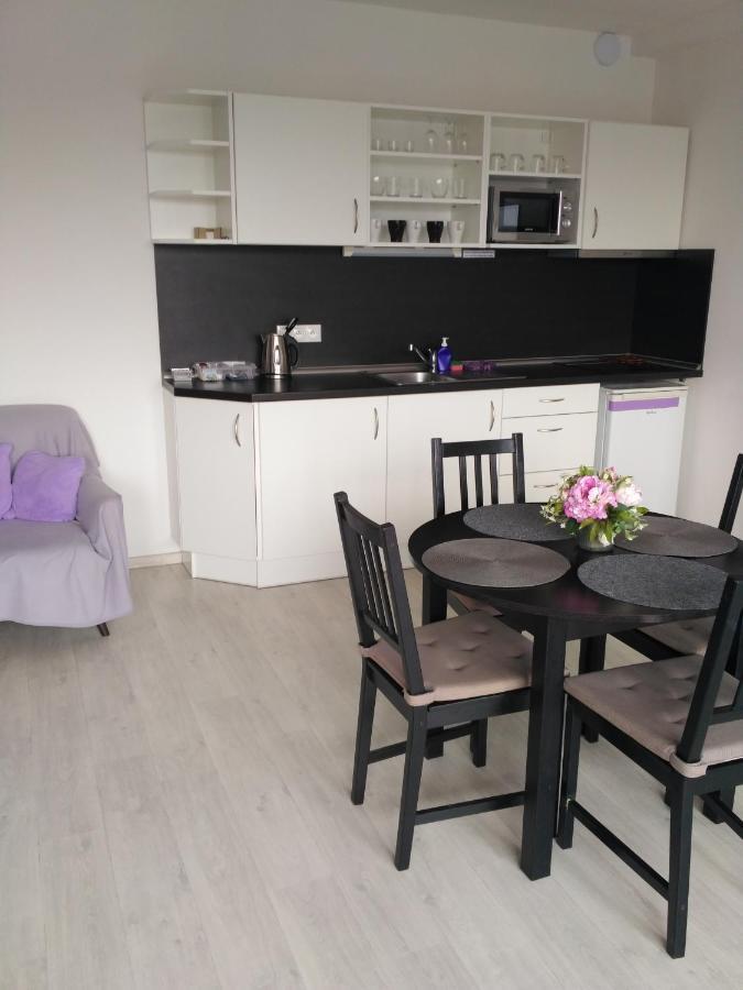Apartments 4U Center + Free Parking Olomouc Esterno foto